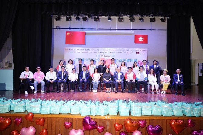Dr.Marcella Cheung Man-Ka、Alice Mak, SBS, JP、Dr Donald Li Kwok-tung, GBS, JP  and a host of guests presided over the opening ceremony